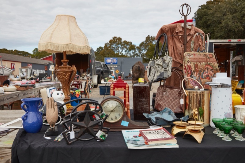 T&W Flea Market